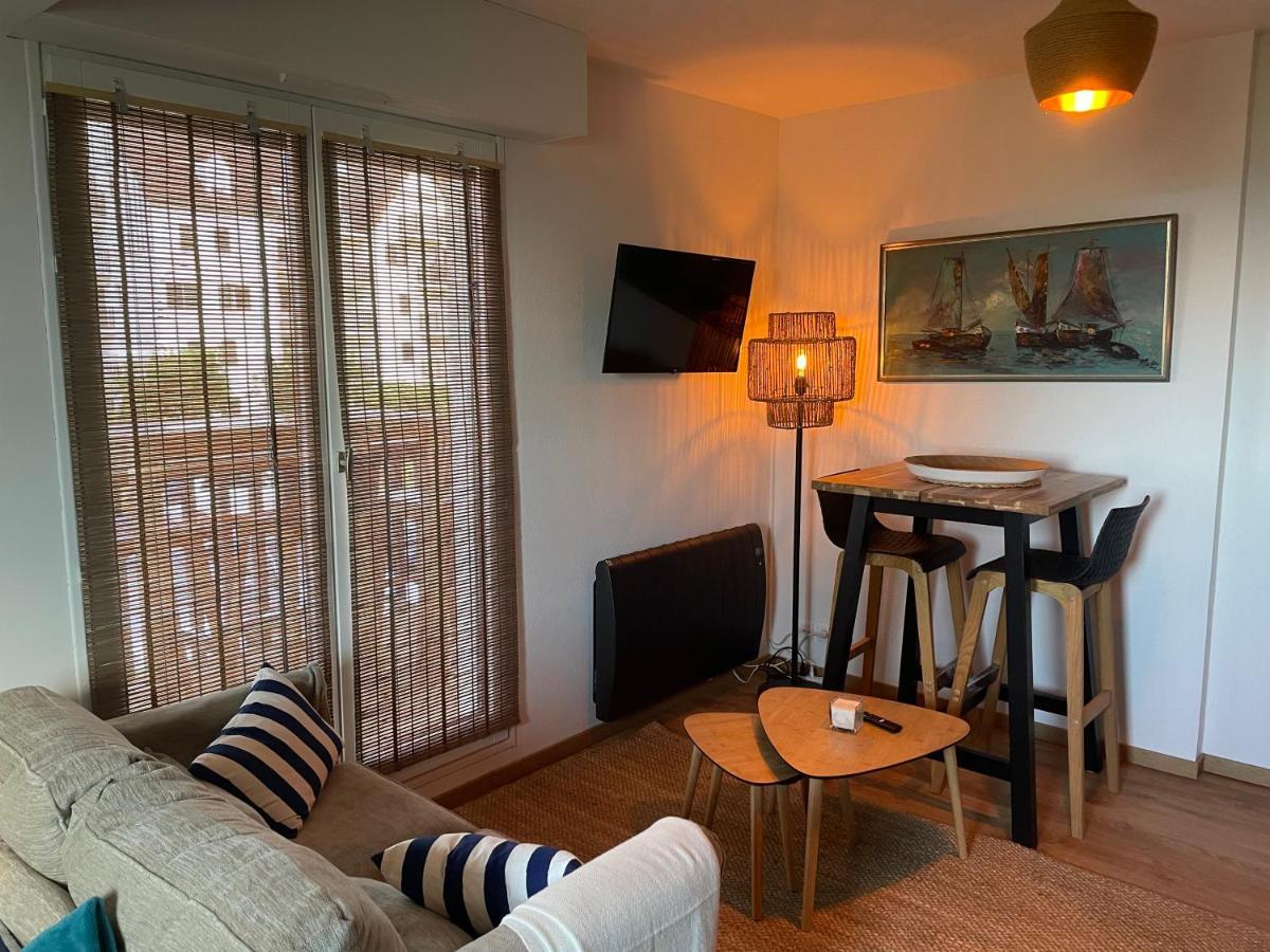 Joli Studio Pres Du Front De Mer Cabourg Exterior photo