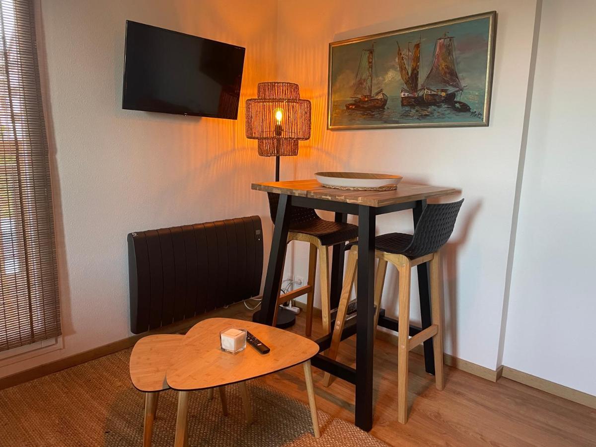 Joli Studio Pres Du Front De Mer Cabourg Exterior photo